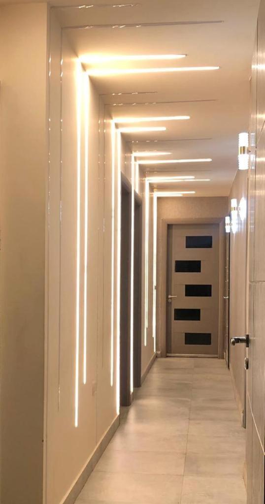 ميدان لبنان المهندسين برج الفؤاد Apartment *